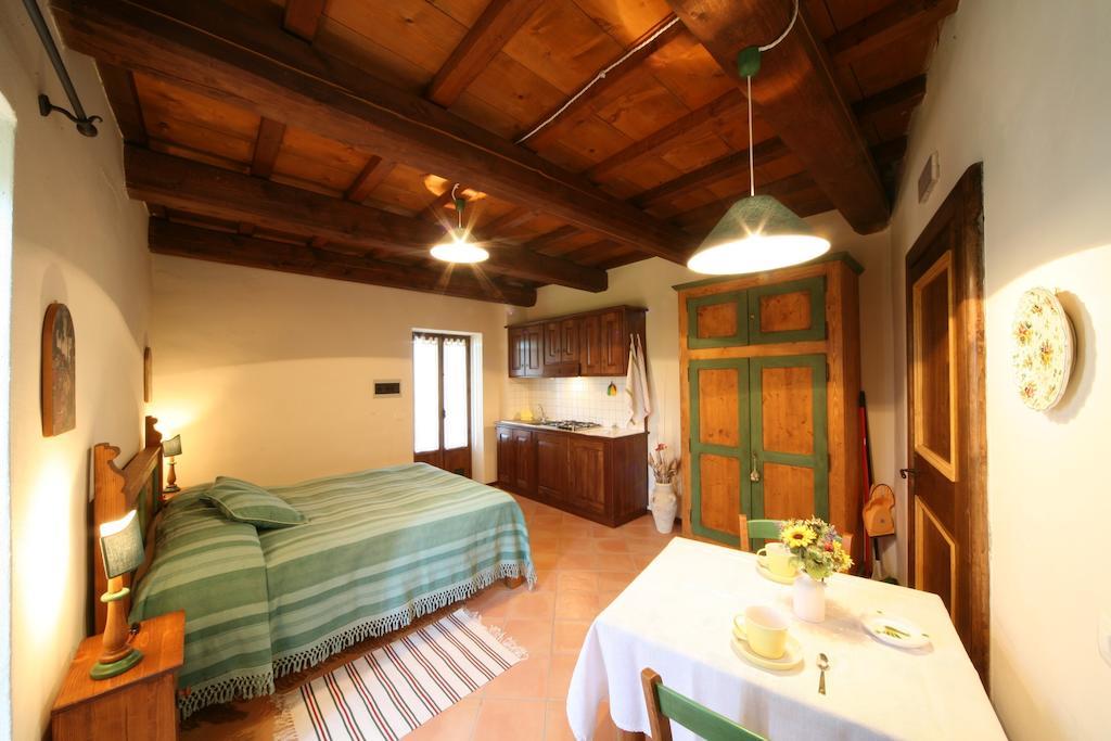 Agriturismo Monte Valentino Villa Pietralunga  Kamer foto