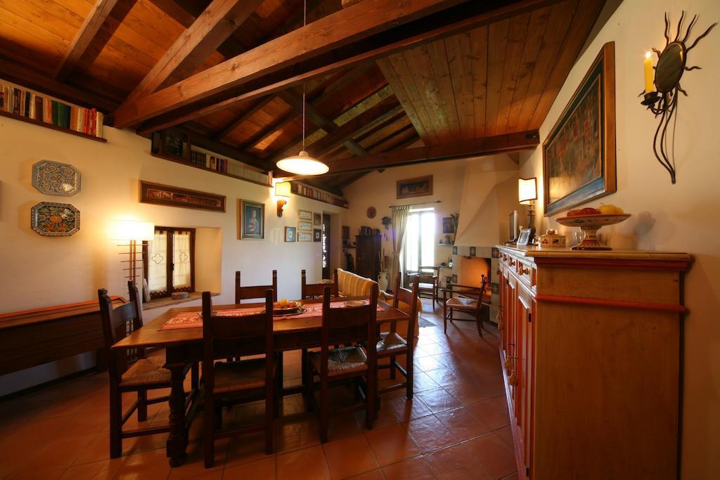Agriturismo Monte Valentino Pietralunga  Buitenkant foto